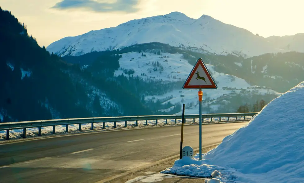 Sieć autostrad w Szwajcarii oraz procedura zakupu winiety w 2026 roku