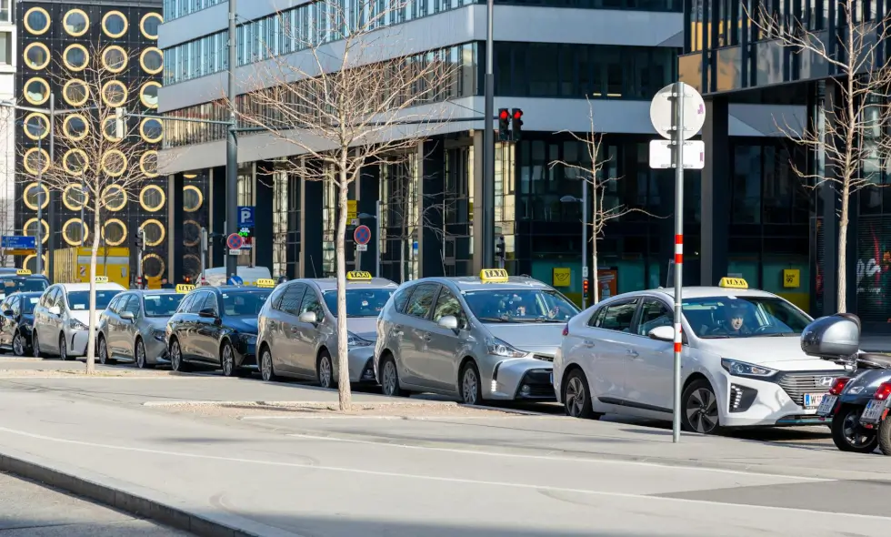 Regulile și opțiunile de transport în Austria
