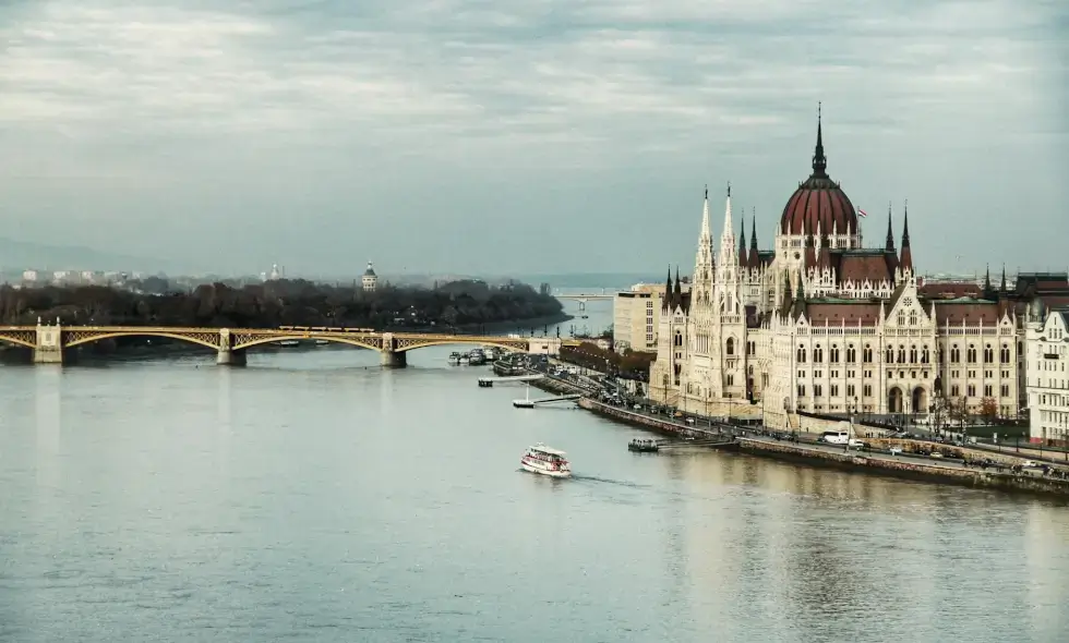 Možnosti potovanja po avtocestah na Madžarskem